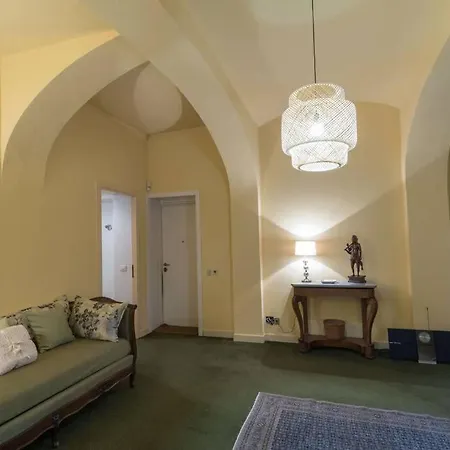 Διαμέρισμα Dimora 1690 *