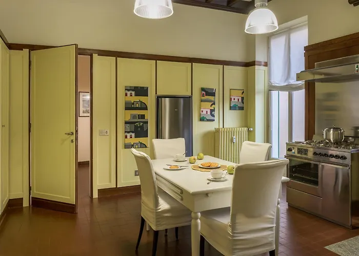 Apartment Dimora 1690 *