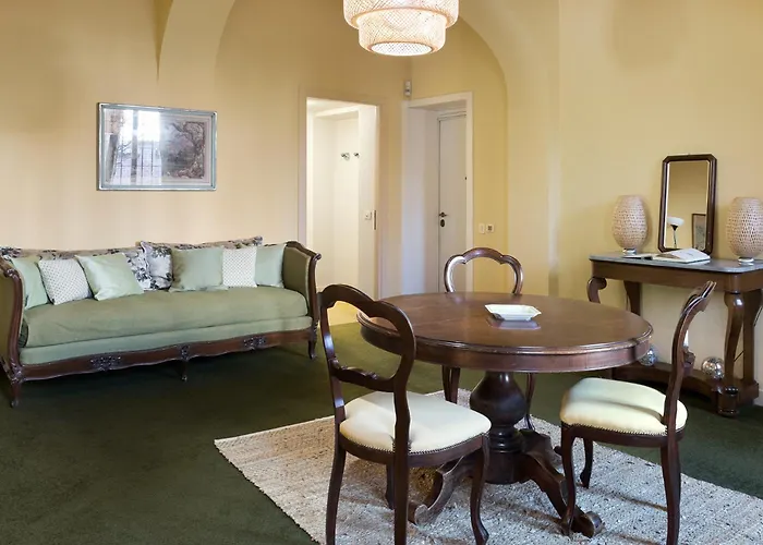 Dimora 1690 Apartment *